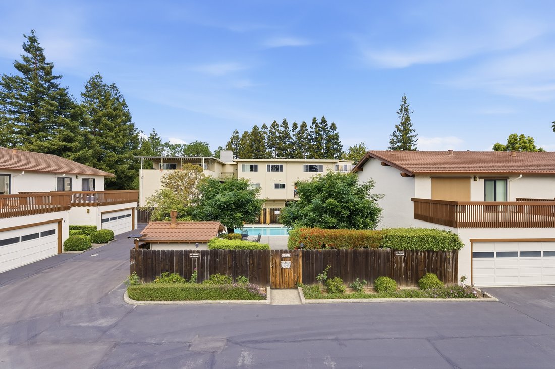 Townhouse in Redwood City, California, United States 4 - 17804428
