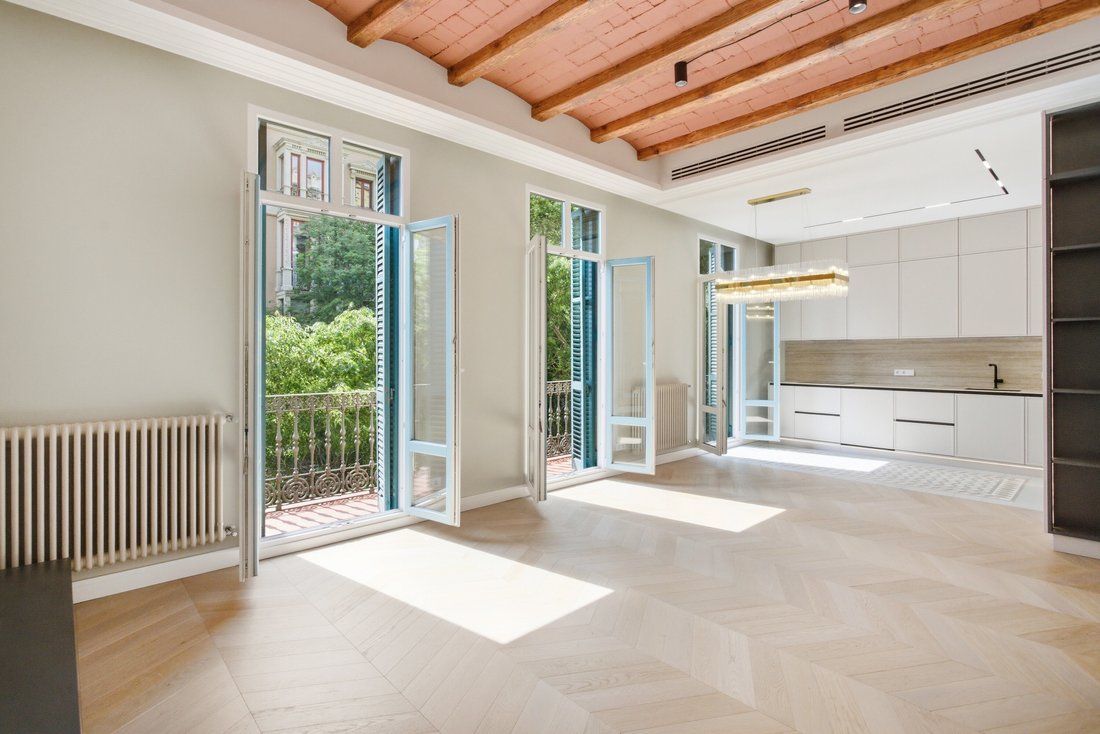 Apartment in Eixample, Barcelona, Spain 5 - 16103694