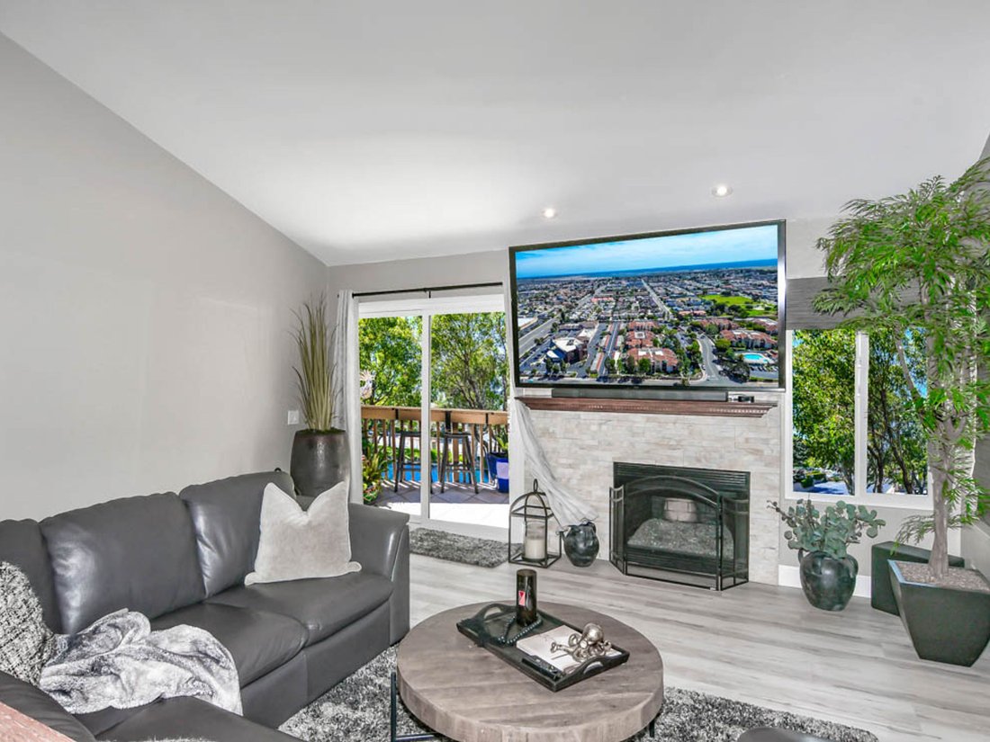 Condo in Huntington Beach, California, United States 5 - 17804486
