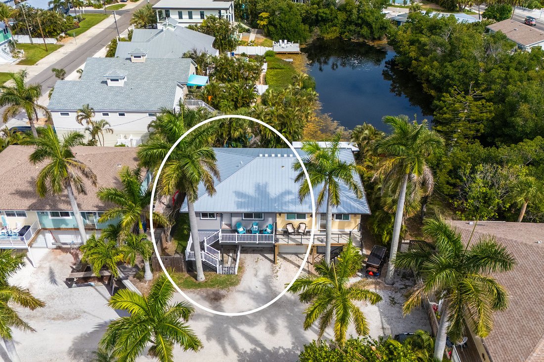 Holmes Beach, Florida, United States 2 - 17804649