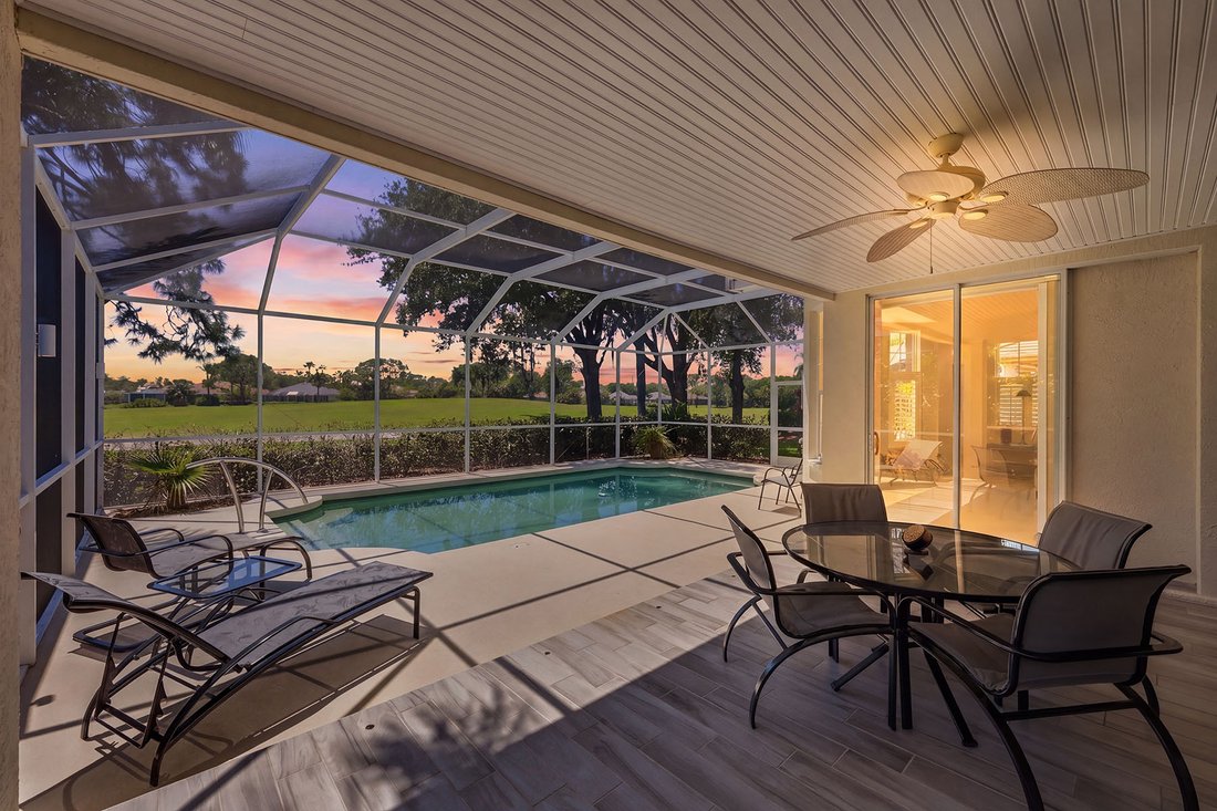 Bradenton, Florida, United States 2 - 17804672