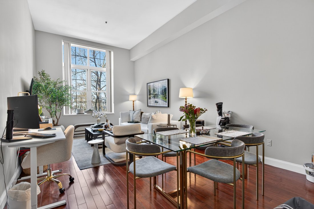 Condo in Boston, Massachusetts, United States 1 - 17804665