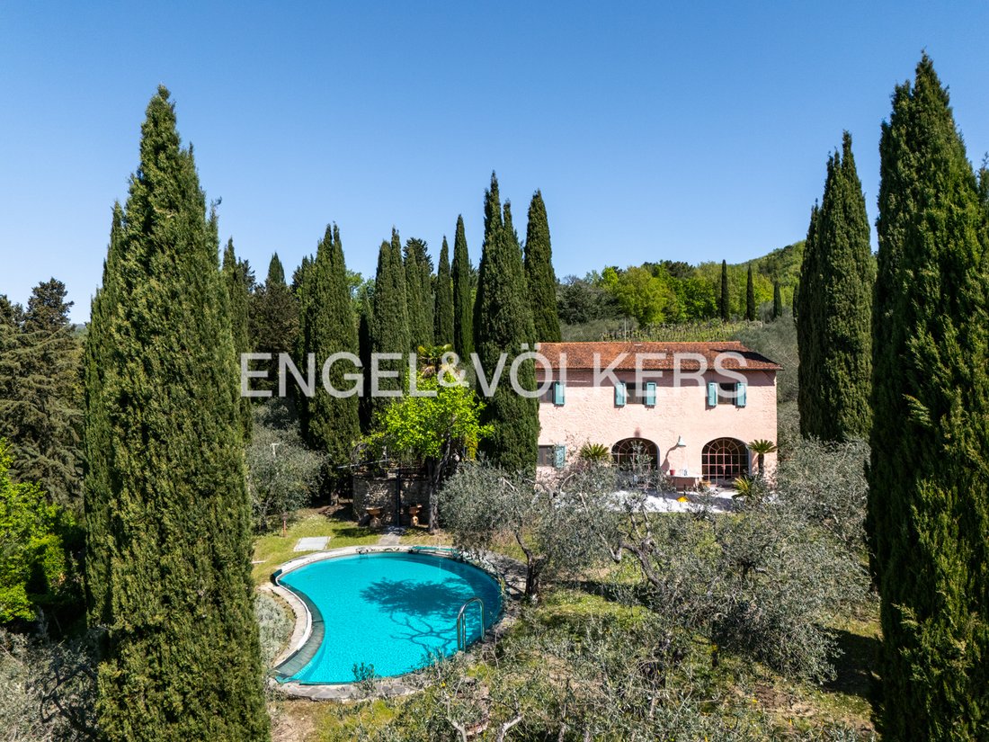 Villa in Vicchio, Tuscany, Italy 1 - 17806156