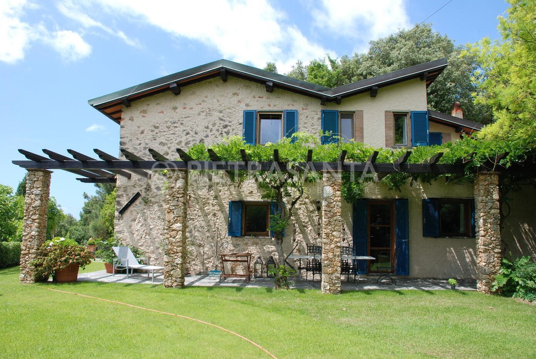 Villa in Capezzano Monte, Tuscany, Italy 1 - 17806296