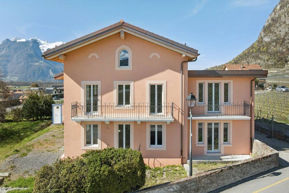 House in Yvorne, Vaud, Switzerland 2 - 17804826