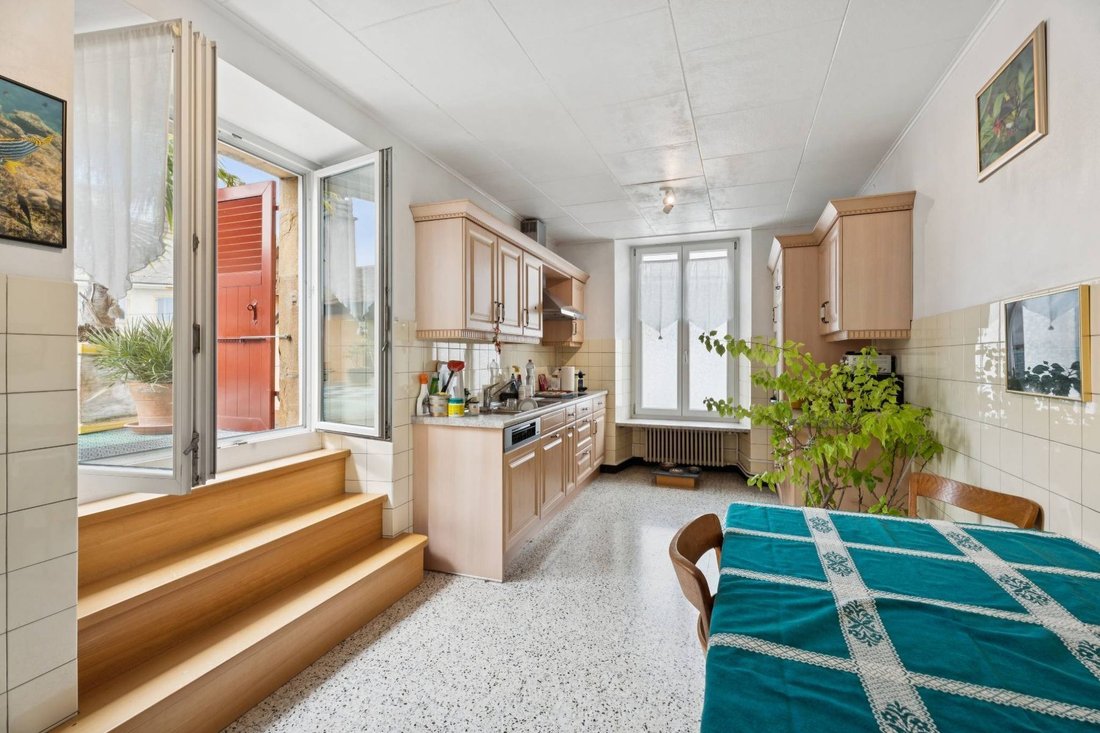 House in Grandson, Vaud, Switzerland 3 - 17804827