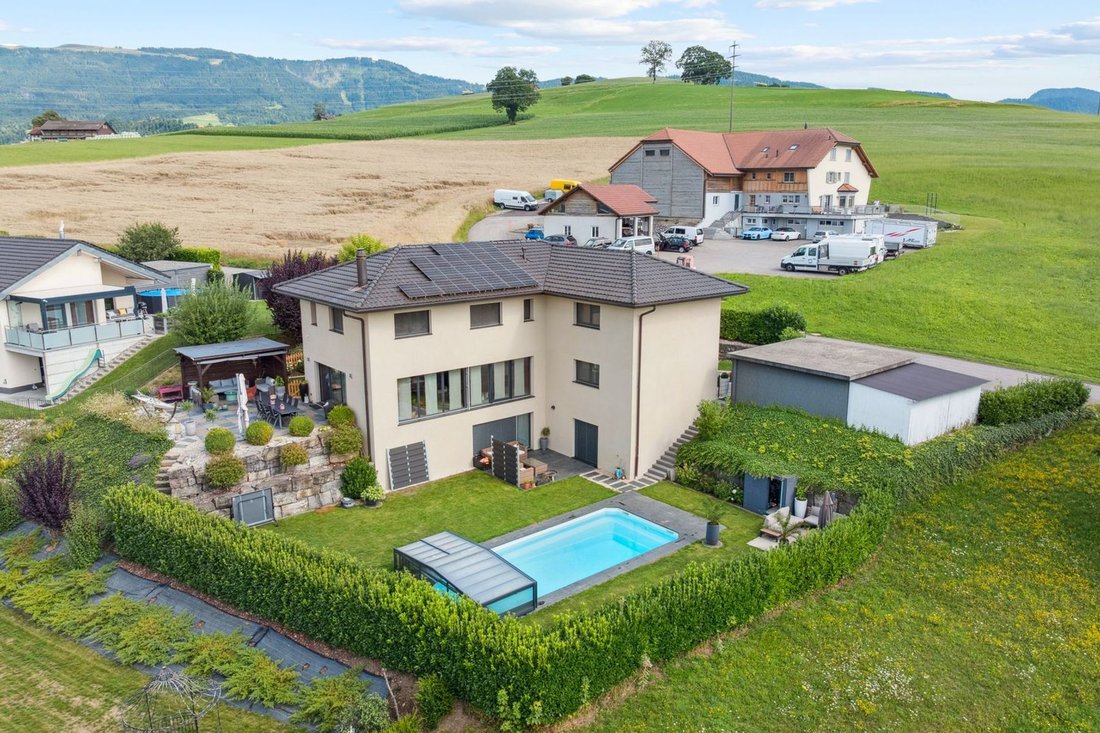 House in Pont-la-Ville, Fribourg, Switzerland 2 - 17804791