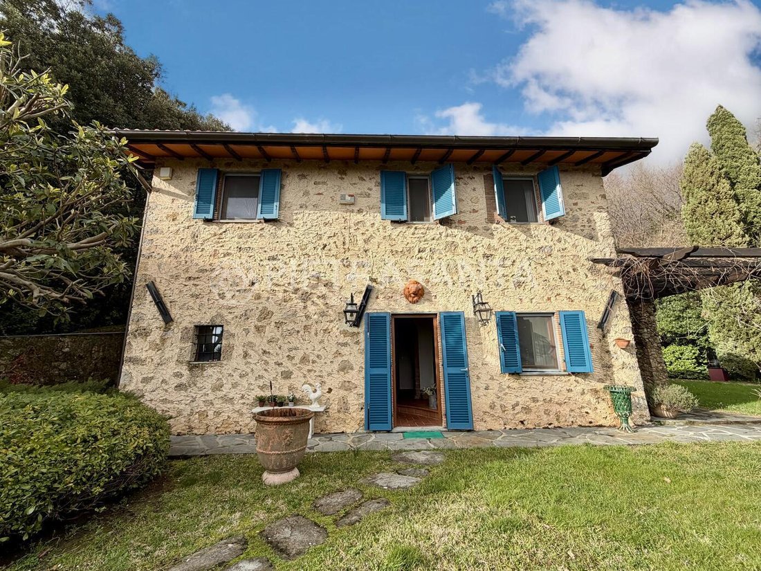 Villa in Capezzano Monte, Tuscany, Italy 4 - 17806296