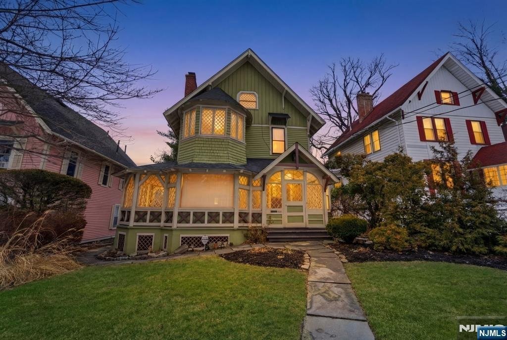 House in Englewood, New Jersey, United States 2 - 17805820
