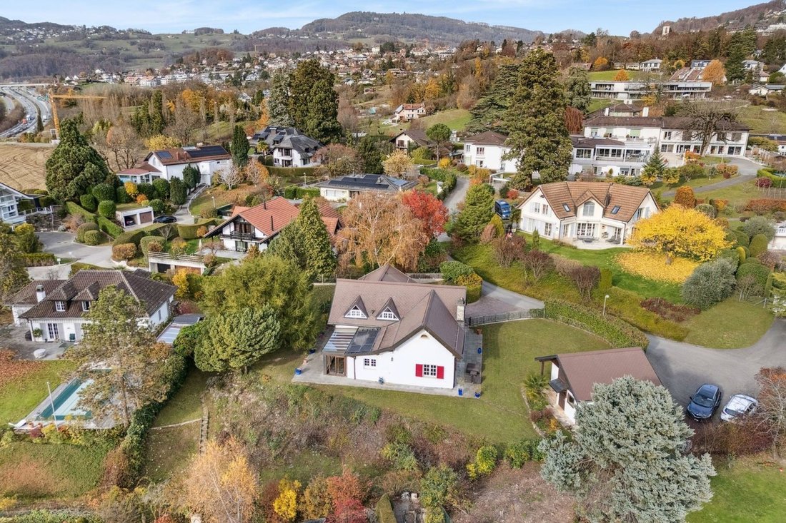 House in Blonay - Saint-Légier, Vaud, Switzerland 2 - 16712323
