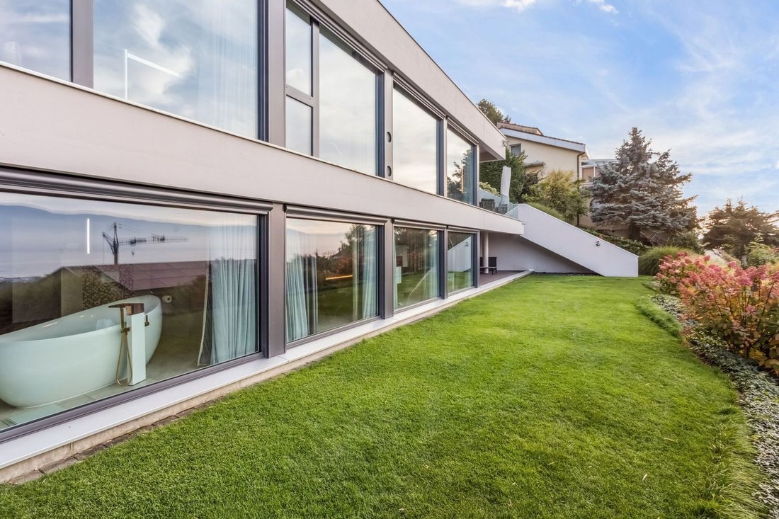 Casa en Cheyres-Châbles, Friburgo, Suiza 1 - 17804800