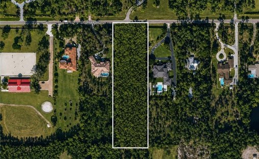 Land in Naples, Florida, United States 1