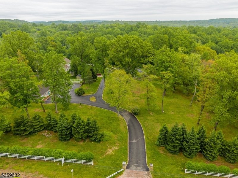 House in Chester, New Jersey, United States 5 - 17806899