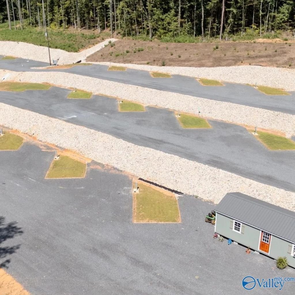 Land in Guntersville, Alabama, United States 5 - 17805397
