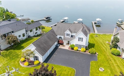 House in Romulus, New York, United States 1