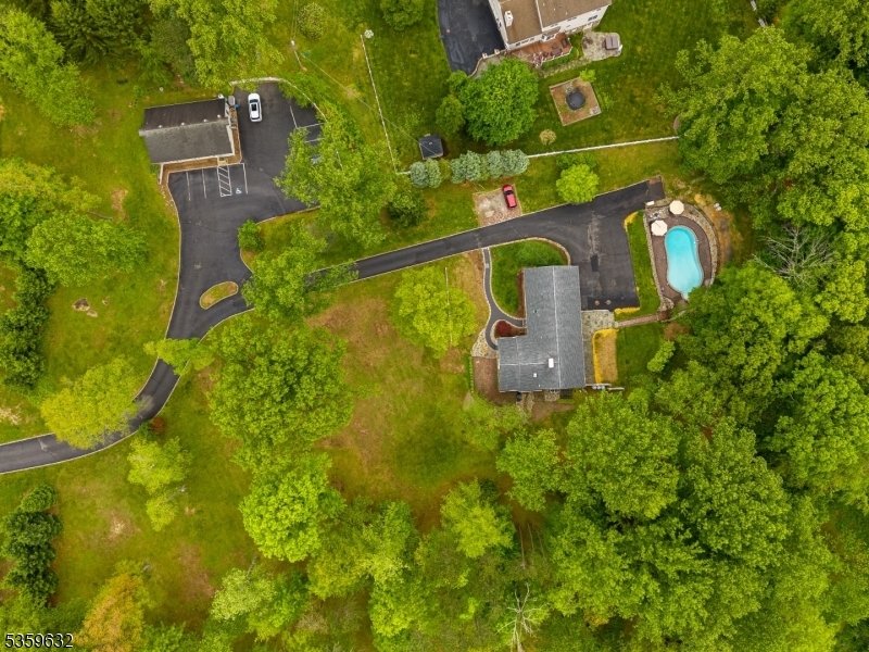 House in Chester, New Jersey, United States 3 - 17806899