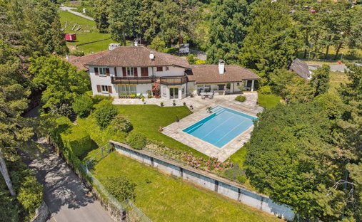 Haus in Chexbres, Waadt, Schweiz 1