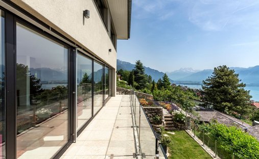 Casa a Veytaux, Vaud, Svizzera 1