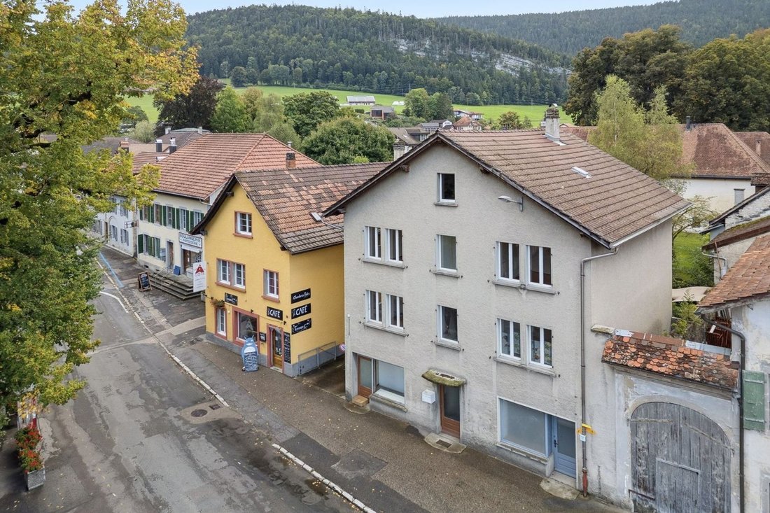 House in Val-de-Travers, Neuchâtel, Switzerland 2 - 17804811