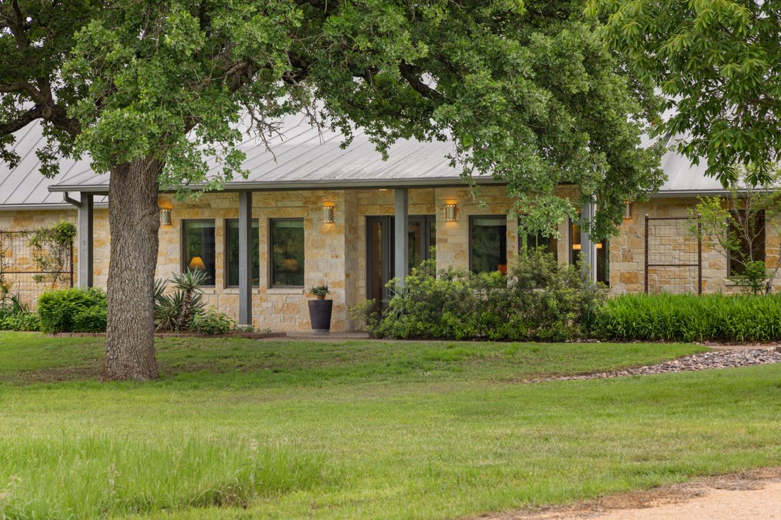 House in Fredericksburg, Texas, United States 3 - 17806680