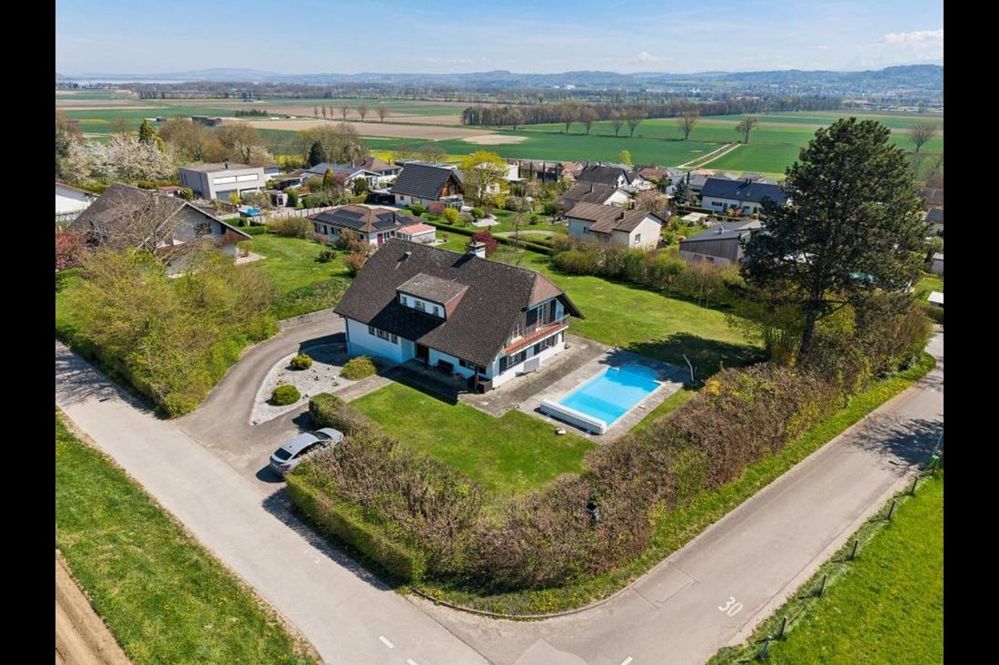 House in Saint-Aubin, Fribourg, Switzerland 2 - 17804794