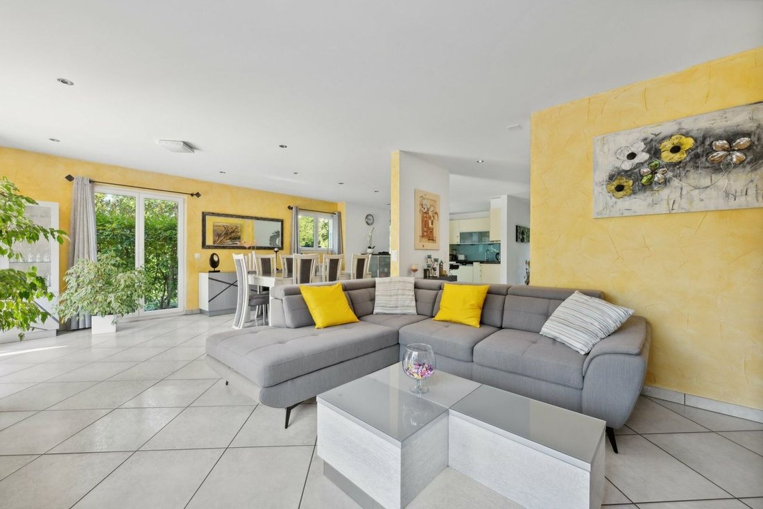 House in Veytaux, Vaud, Switzerland 4 - 14826922