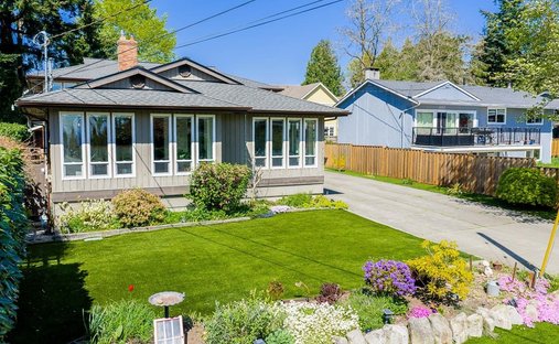 House in Surrey, British Columbia, Canada 1