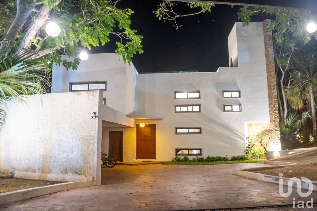House in Calderitas, Quintana Roo, Mexico 4 - 17808833