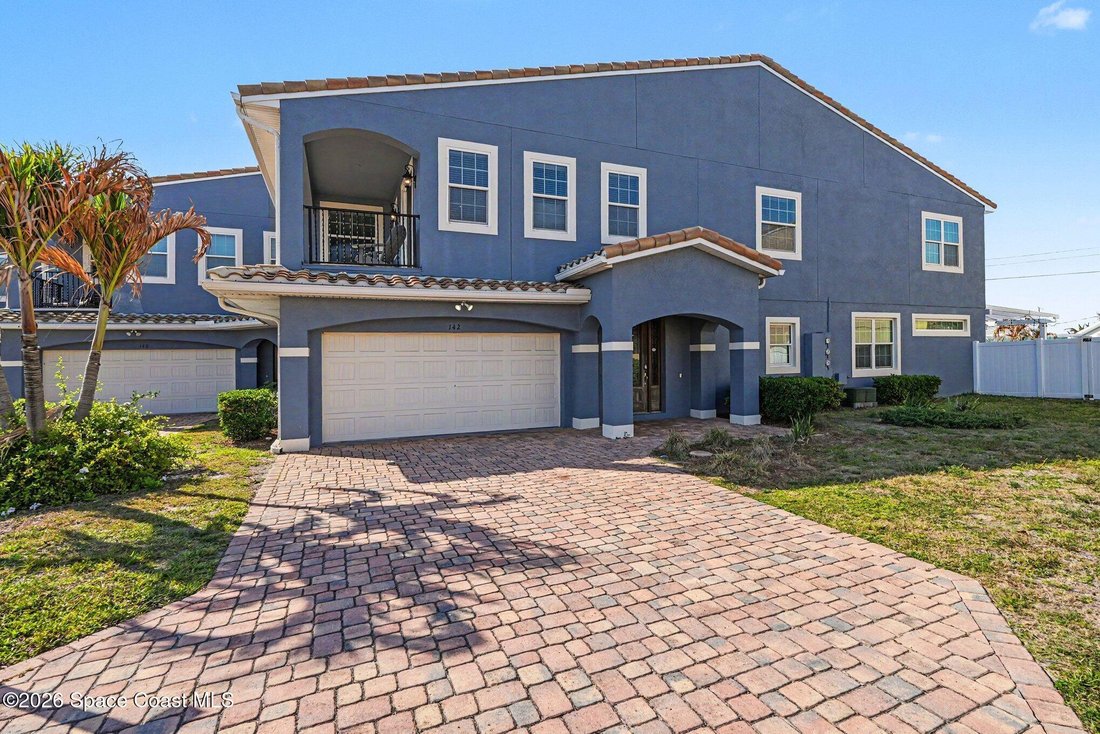 Townhouse in Indian Harbour Beach, Florida, United States 1 - 17807666