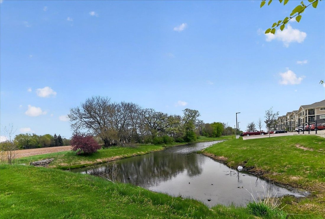 House in Stoughton, Wisconsin, United States 2 - 17807711