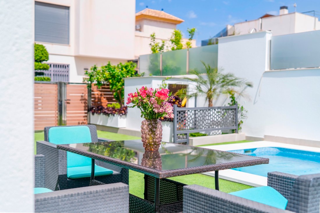 Villa in Torrevieja, Valencian Community, Spain 2 - 17769991