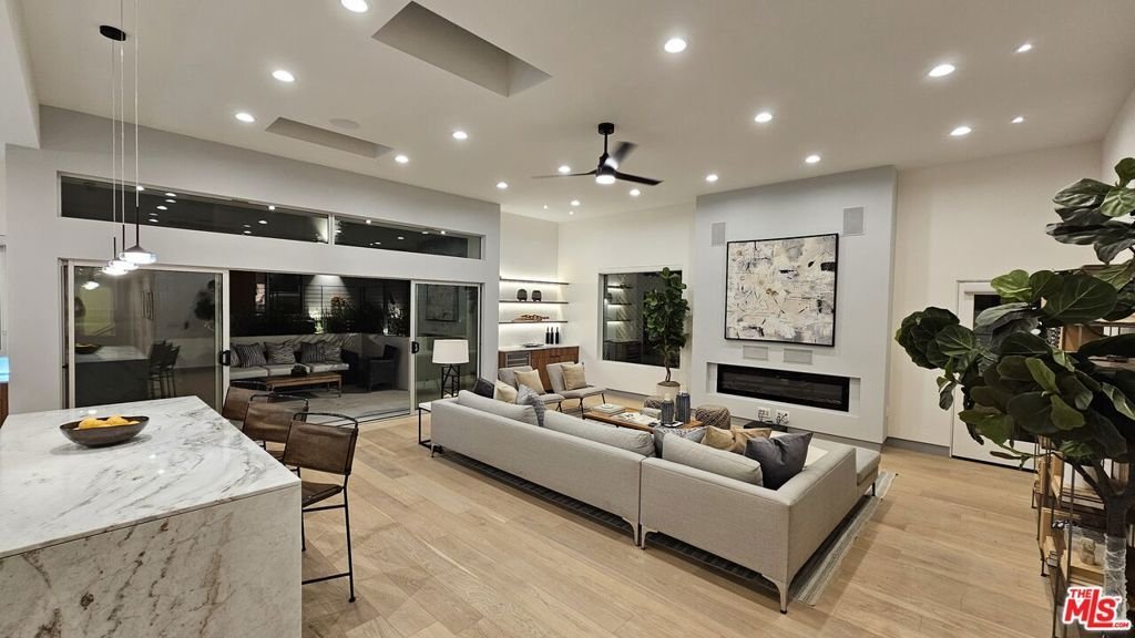 House in Los Angeles, California, United States 4 - 17807925