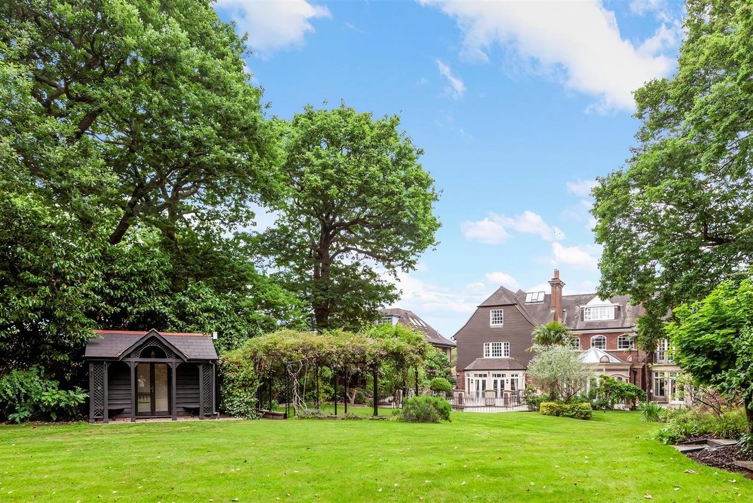 House in Highgate, Haringey, England 2 - 16689724