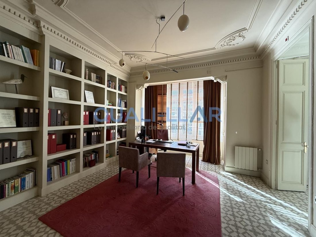 Apartment in Sarrià-Sant Gervasi, Barcelona, Spain 5 - 16814516