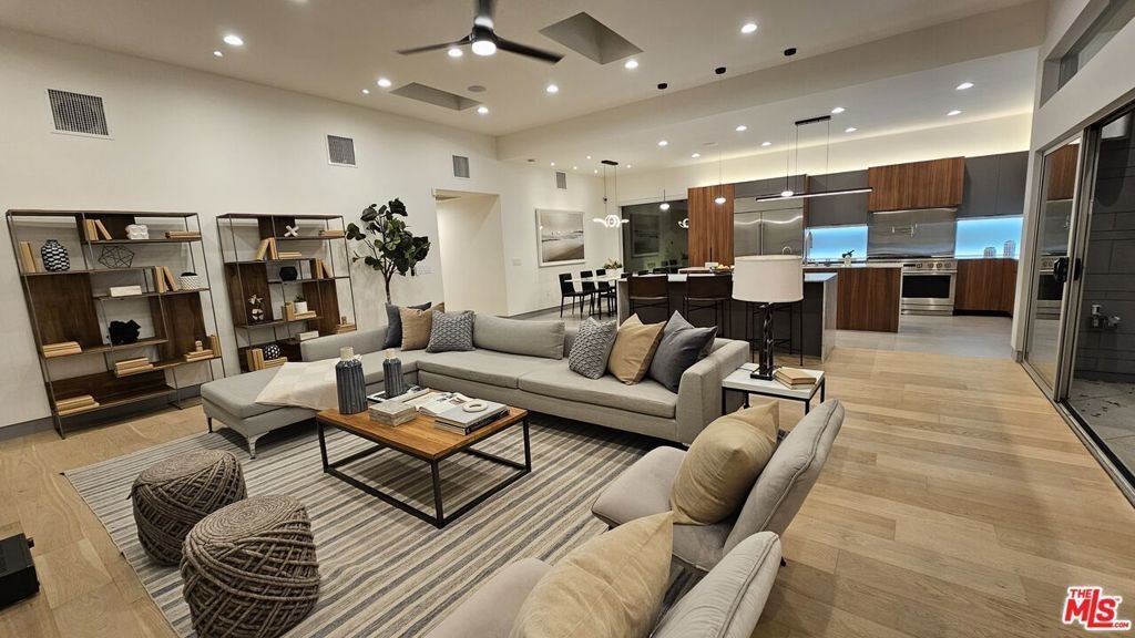House in Los Angeles, California, United States 5 - 17807925