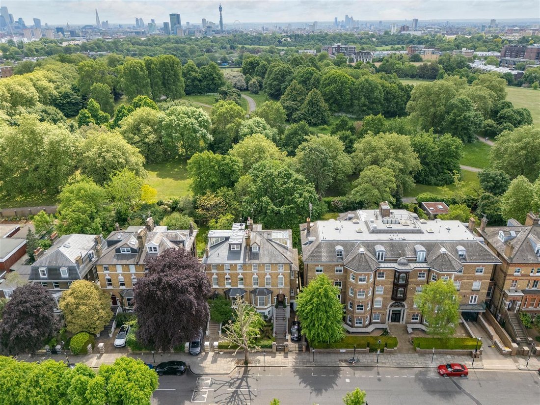 House in Primrose Hill, Camden, England 2 - 16922573