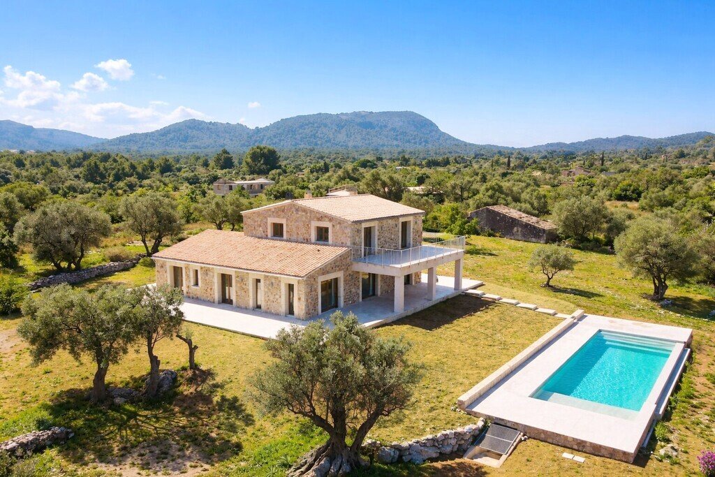 Villa in Pollenca, Balearic Islands, Spain 1 - 17807858