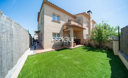 Villa in Vilablareix, Catalonia, Spain 1