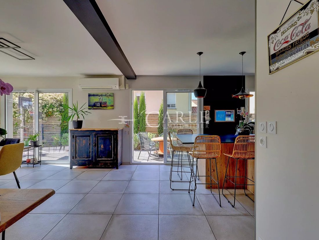 Villa in Genas, Auvergne-Rhône-Alpes, France 4 - 17807906