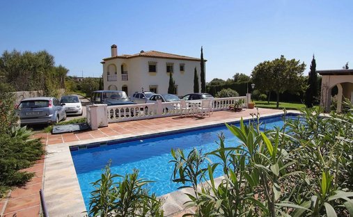 Villa en Estepona, Andalucía, España 1