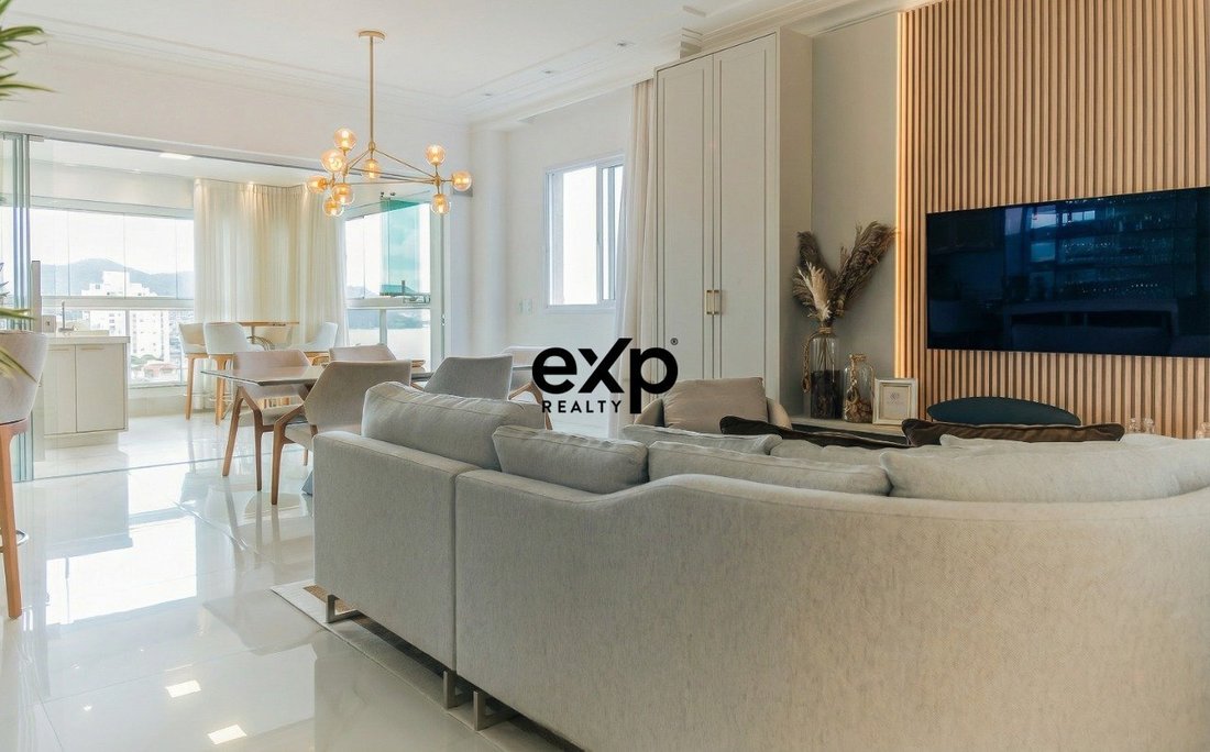 Apartment in Pôrto Belo, State of Santa Catarina, Brazil 1 - 17807963