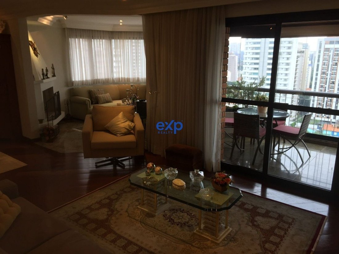 Apartment in São Paulo, State of São Paulo, Brazil 4 - 17804471