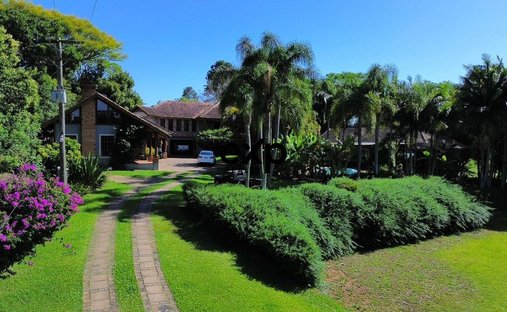 Country House in Porto Alegre, State of Rio Grande do Sul, Brazil 1