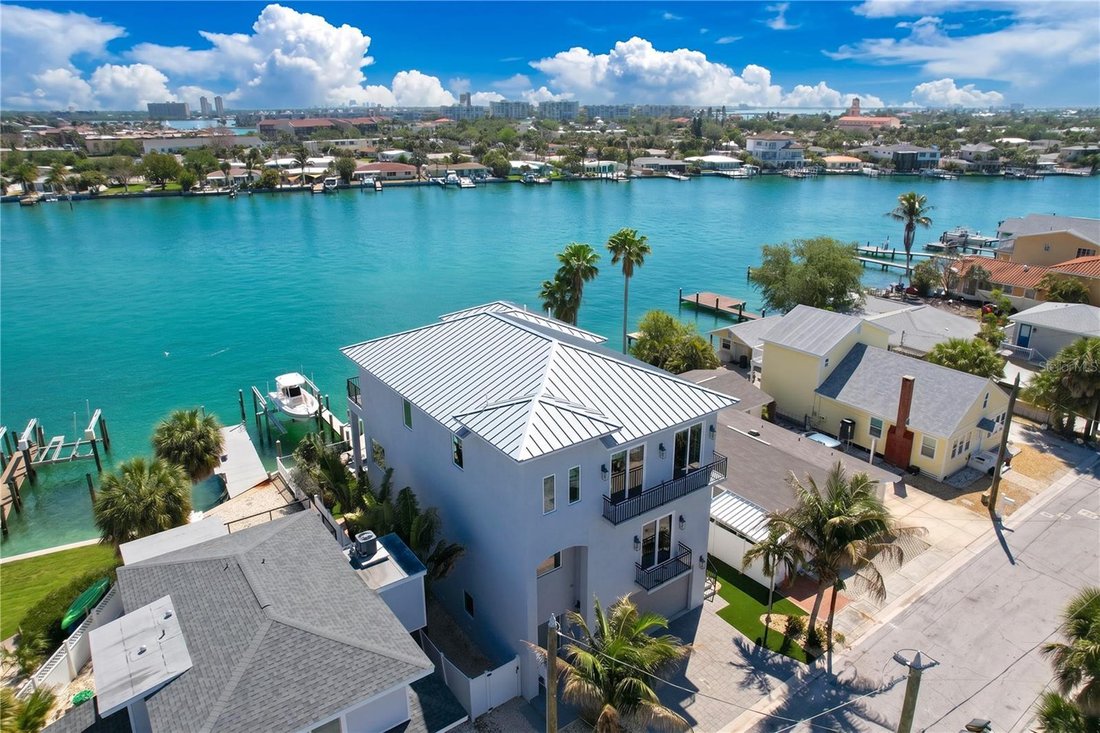 House in Treasure Island, Florida, United States 2 - 17781078