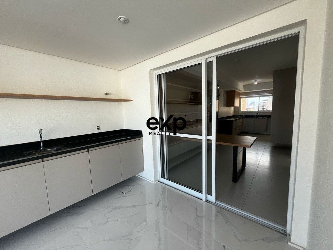 Apartment in São Paulo, State of São Paulo, Brazil 5 - 17804732