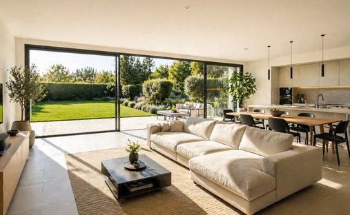 House in Orgeval, Ile-de-France, France 1