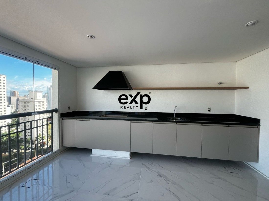 Apartment in São Paulo, State of São Paulo, Brazil 4 - 17804732
