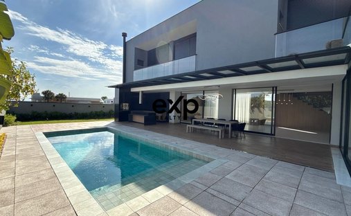 House in Vinhedo, State of São Paulo, Brazil 1