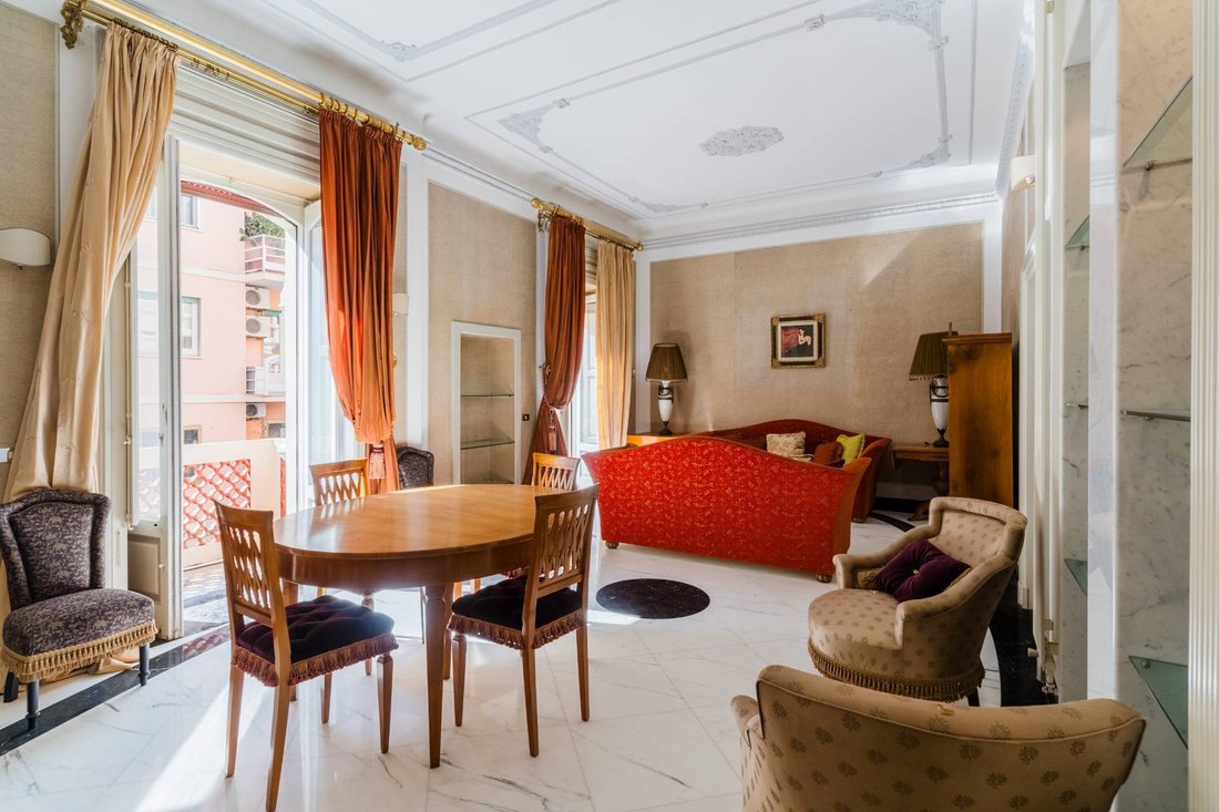 Apartment in Madonnella, Bari, Apulia 4 - 17533154
