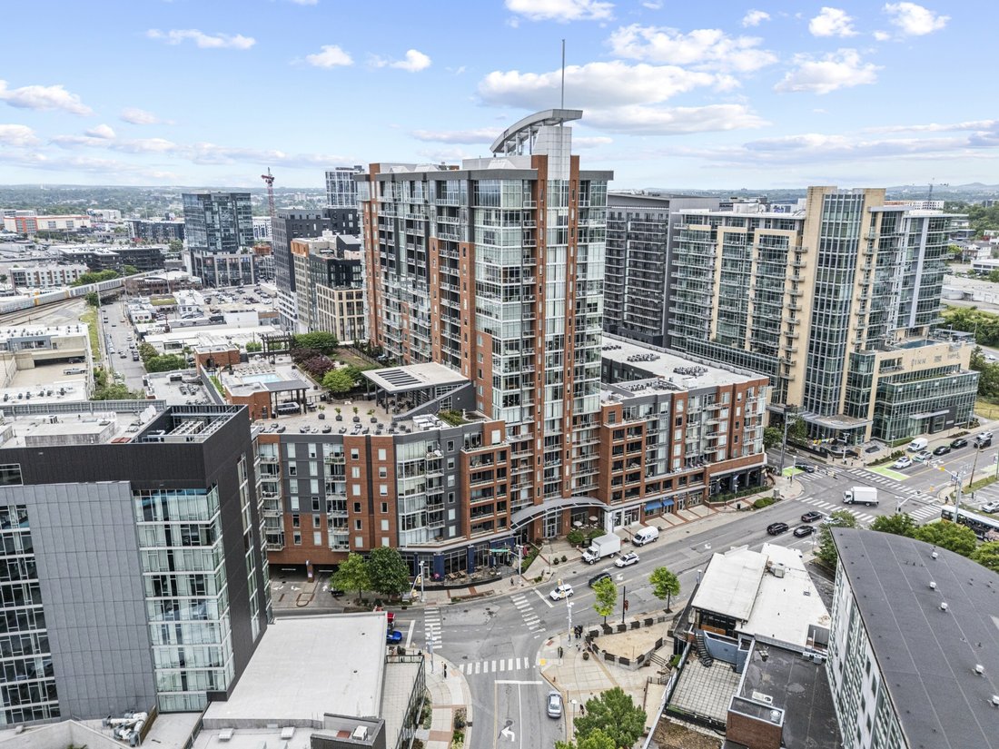 Condo in Nashville, Tennessee, United States 3 - 17808800